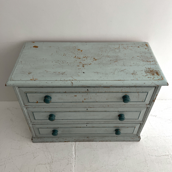 An Edwardian blue painted chest of drawers  image