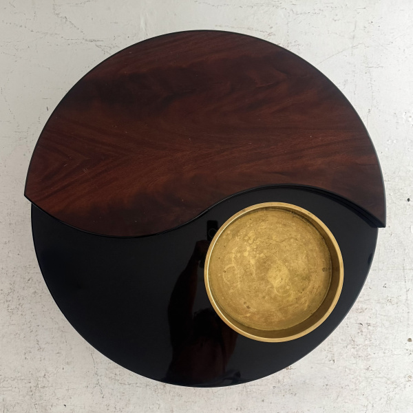 Willy Rizzo Yin Yang table  image