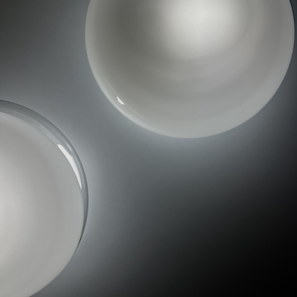 Gill 40 lamp by Roberto Pamio for Leucos  image