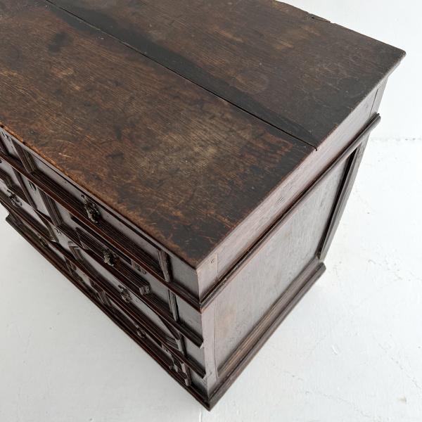 A Late 17th Century English Oak Chest of Drawers image