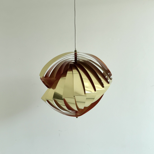 Louis Weisdorf Konkylie pendant lamp for Lyfa, 1963. image