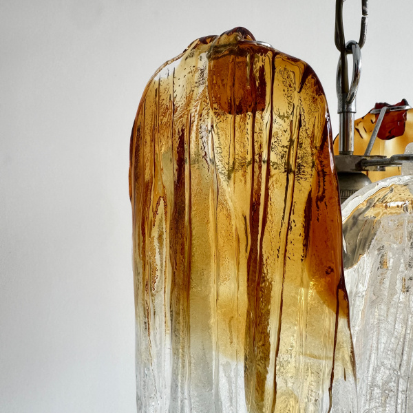 A 1960s Italian Mazzega Murano Flames chandelier  image