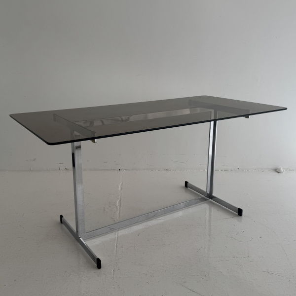 A 1970s Pieff Lisse chromed steel dining set  image