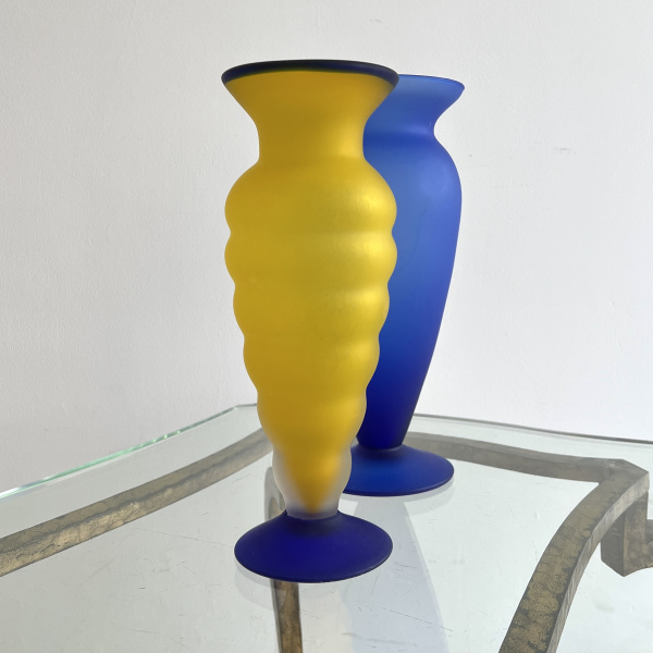 A pair of 1980s Post Modern Murano vases by Michielotto  image