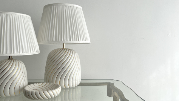 A large Tommaso Barbi ceramic and gold table lamp  image
