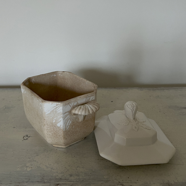 19th Century Creil et Montereau Sugar Box  image