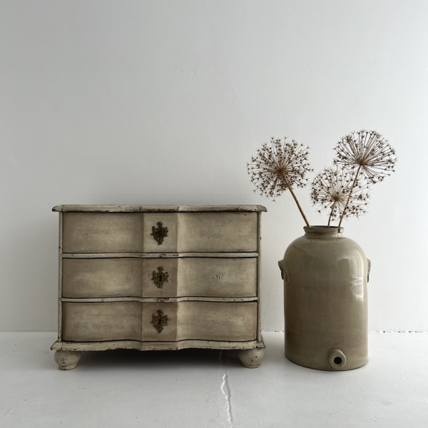 Late 18th Century Swedish Baroque Chest of Drawers  image