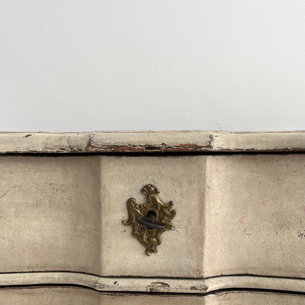 Late 18th Century Swedish Baroque Chest of Drawers  image
